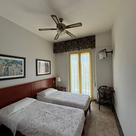 Hotel Hotel Spiaggia 3*